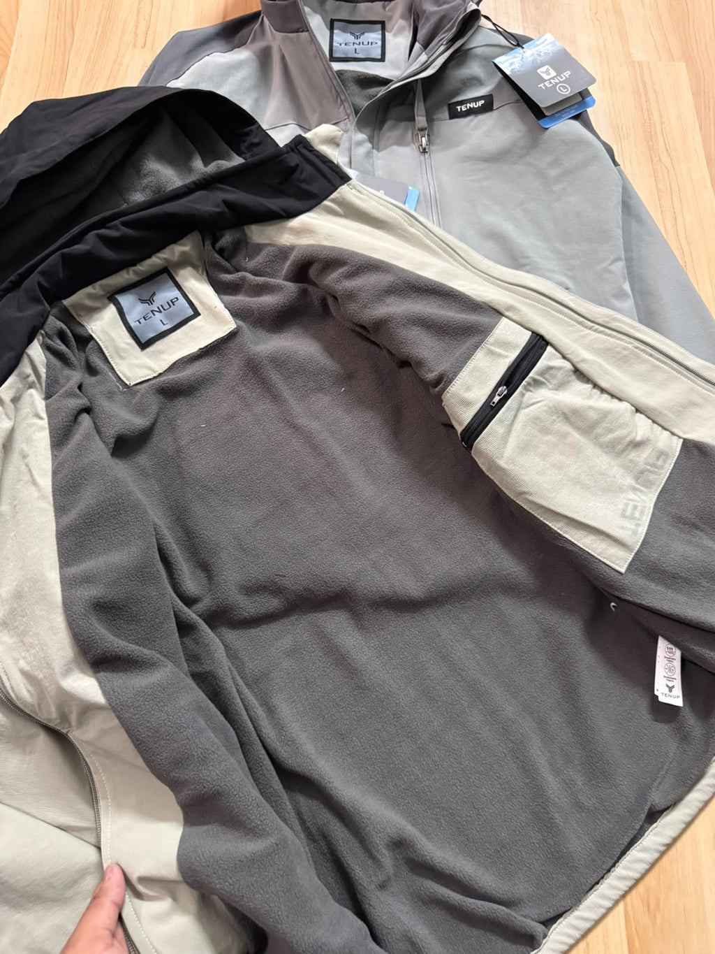 TENUP F1 FLEECE UPPER -